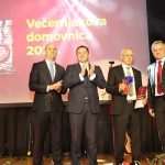 (FOTO)Večernjakovu domovnicu dobili Marino Marić, Ena Ćorić, Nikolina Pinko-Behrends, Vinko Sabljo...