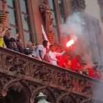 (VIDEO) Desetine tisuća fanova dočekalo Niku Kovača i njegove igrače u Frankfurtu