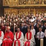 (FOTO) Sakrament Sv. Potvrde u Frankfurtu primio 131 krizmanik