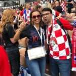 (FOTO) Uz brojne poznate Hrvate i otac Marija Mandžukića među publikom u Moskvi - gleda i bodri sina i Vatrene