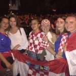 (FOTO i VIDEO) Noć koju će Hrvati dugo pamtiti: Pogledajte kako se slavilo u Njemačkoj, Švicarskoj, Austriji.....