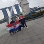 (FOTO) Hrvati iz Singapura: Daleko smo ali smo svim srcem uz Vatrene i Hrvatsku