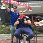 (FOTO) Hrvati iz Singapura: Daleko smo ali smo svim srcem uz Vatrene i Hrvatsku