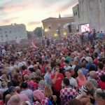 (FOTO i VIDEO) Zadar slavio sa svojom dicom - Šime Vrasljko se okupao