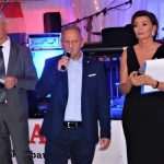 (FOTO) Hitovi Petra Graše hipnotizirali publiku, s njim pjevalo više od 1.200 Hrvata u Beču