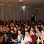 (FOTO) Tradicionalna božićna priredba u Freiburgu okupila velik broj djece i roditelja