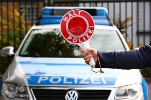 policija