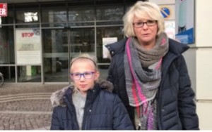 Majka i kćer su razočarani onime što su doživjeli u bolnici/Foto: Video/Screenshot