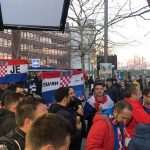(VIDEO i FOTO) VIŠE OD 6 TISUĆA HRVATA JE VEČERAS NA UTAKMICI U KÖLNU Hrvatskoj protiv Brazila daju podršku Hrvati iz Kölna, Freiburga, Stuttgarta, Münchena, Frankfurta...