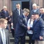 (FOTO i VIDEO) PREMIJER PLENKOVIĆ U DÜSSELDORFU: Nakon sv. Mise se družio s Hrvatima