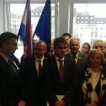 (FOTO i VIDEO) PREMIJER PLENKOVIĆ U DÜSSELDORFU: Nakon sv. Mise se družio s Hrvatima