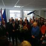 (FOTO i VIDEO) PREMIJER PLENKOVIĆ U DÜSSELDORFU: Nakon sv. Mise se družio s Hrvatima