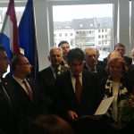 (FOTO i VIDEO) PREMIJER PLENKOVIĆ U DÜSSELDORFU: Nakon sv. Mise se družio s Hrvatima