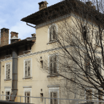 IZUZETNA PONUDA: Prodaje se hotel u središtu Lovrana i atraktivno zemljište uz plažu u Bakru