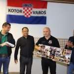 (FOTO) Kotorvarošani iz Stuttgarta organizirali feštu za ljude koji im pomažu i oprostili se od fra Zvonka Tolića koji odlazi u Berlin