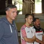 (FOTO I VIDEO) GESTA KOJA OTKRIVA VELIKOG GOSPODINA I TRENERA: Silvio Ivandija, trener RKHM Dubrovnik i pomoćnik Line Červara, oduševio mlade njemačke rukometaše i njihove trenere