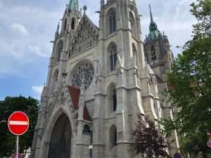 Zapadni ulaz u crkvu Sv. Pavla u Münchenu / Foto: Fenix (SIM)