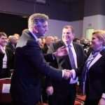 Grabar-Kitarović u Vukovaru: Srbija neće dobiti zeleno svjetlo za EU dok ne dobijemo podatke o nestalima