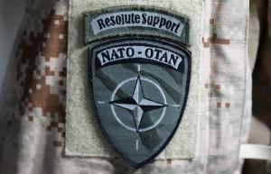 NATO oznaka na ramenu hrvatskog vojinka / Foto: Hina