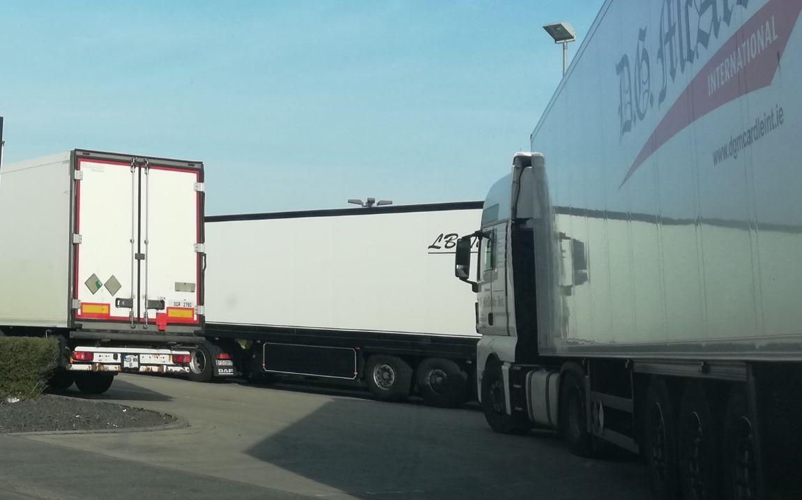 U SUBOTU, 25. STUDENOG: Zastoji na autocesti između Mainza i Wiesbadena, oko 250 kamiona usporilo promet