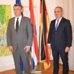 (FOTO) MILANOVIĆ U BERLINU SA PREDSTAVNICIMA HRVATSKIH UDRUGA: Razgovaralo se o svemu, a najmanje o stranačkoj politici u Hrvatskoj