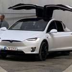 (FOTO) HRVATI GRADE TESLINU TVORNICU U NJEMAČKOJ: Hrvatski radnici su temeljiti, pouzdani i vrijedni, to je prepoznao i Elon Musk