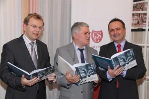 U Beču preminuo dr. Josip Seršić  ( sredini) / Foto: Fenix (S.Herek)