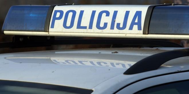 policija