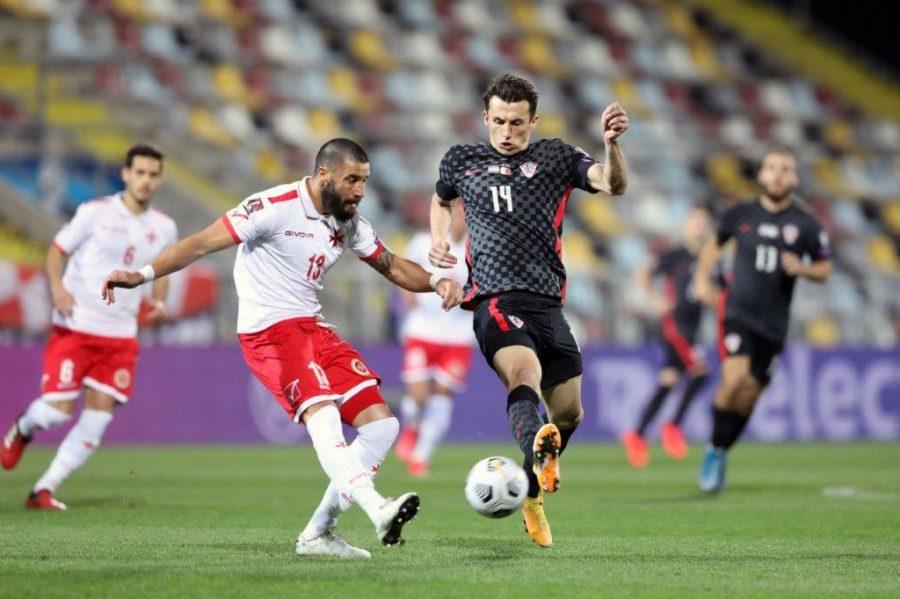 Ante Budimir u utakmici protiv Malte Hina u