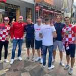 (FOTO i VIDEO) HRVATSKI NAVIJAČI IZ NJEMAČKE SU U KOPENHAGENU I VATRENIMA PORUČUJU: S tribine će se čuti glas, mi smo uvijek uz vas!