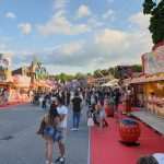 (FOTO) U Augsburgu počeo poznati narodni festival