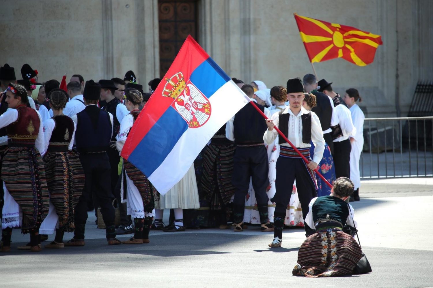 srpska zastava zagreb