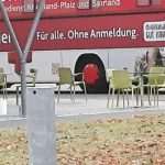 (FOTO) MAINZ: Na raspolaganje onima koji se žele cijepiti stavljeni "medicinski opremljeni autobusi"