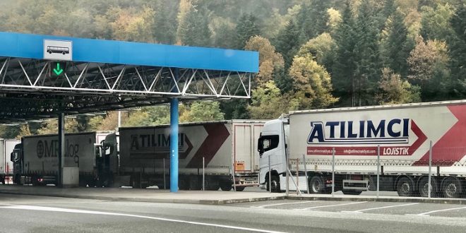 granica slovenija kamioni