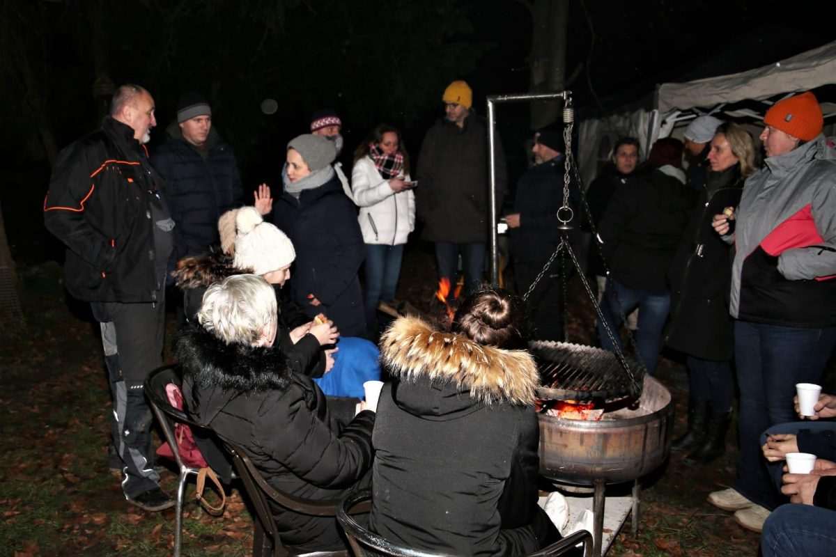 (FOTO): Hrvati se okupili kako bi zajedno dočekali blagdan Sveta tri kralja!