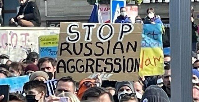 prosvjed ukrajina FFM plakat