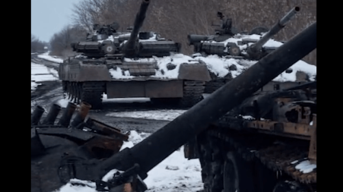 unisteni ruski oklopnjaci tenk