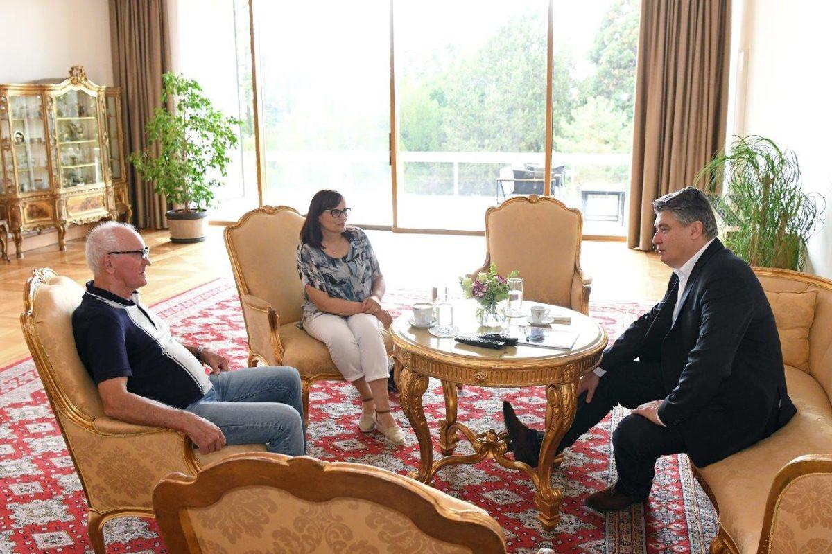 Predsjednik Milanovic u ugodnom razgovoru sa supruznicima Paic