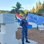 U SAMOGORU NA VISU: Otkrivena spomen-ploča crnogorskom admiralu Baroviću