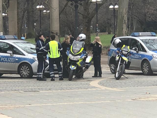 policija frankfurt 1