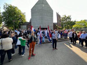 Ulicama Hamburga prosla je procesija pod nazivom Put mira