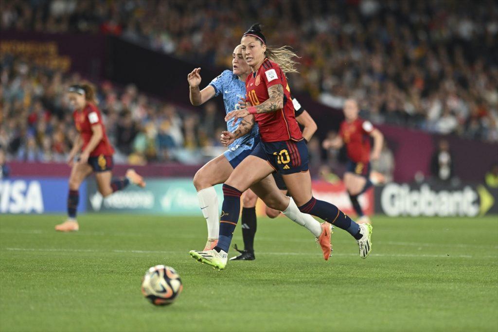 Jennifer Hermoso of Spain in action against Georgia Stanway of England