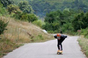 Voznja na longbord dasci 6