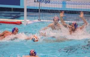 HRVATSKA U FINALU: Barakude potopile Mađare rezultatom 11:8 i sada čekaju Španjolce