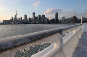 Ledeni val okovao Kanadu AA 2