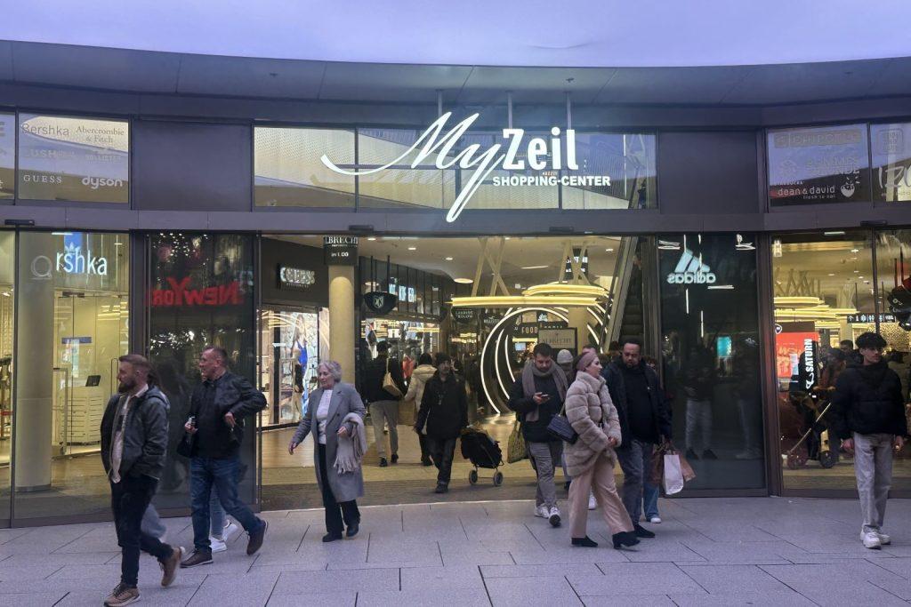 Ulaz u trgovački centar MyZeil u Frankfurtu (ILUSTRACIJA) / Foto: Fenix (SIM)