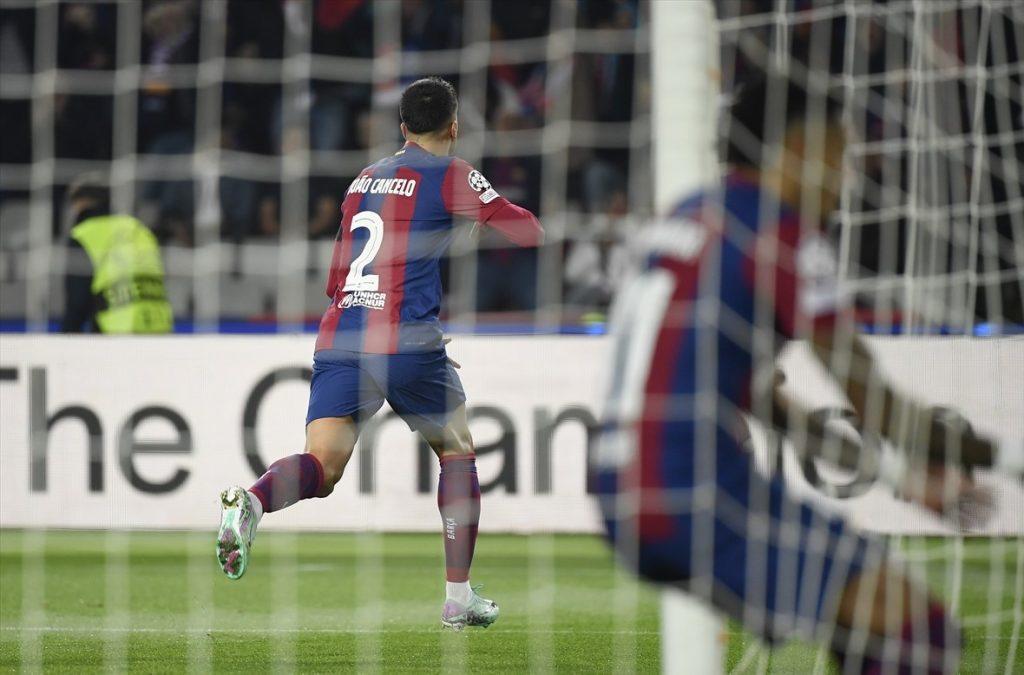 Joao Cancelo slavi pogodak Barcelone (ILUSTRACIJA) / Foto: Anadolu