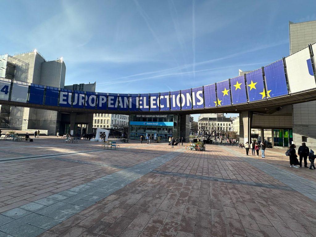 Ulaz u zgrada EU parlamenta / Foto: Fenix (SIM)