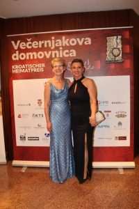 VELIKA FOTOGALERIJA SA SVEČANE DODJELE VEČERNJAKOVE DOMOVNICE: Domovina, hrvatsko iseljeništvo i prijatelji u Bad Homburgu