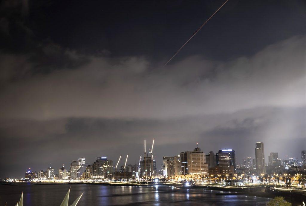 Izraelska protuzračna obrana na nebu iznad Tel Aviv / Foto: Anadolu